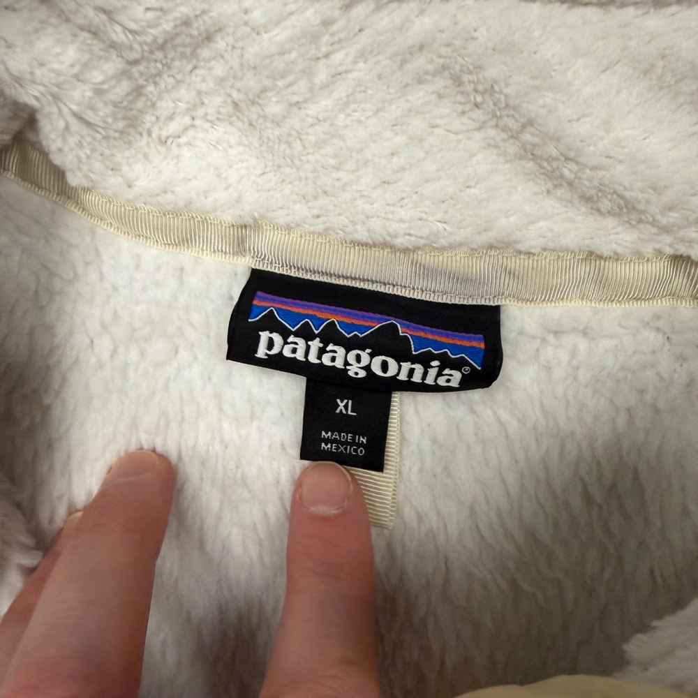 LIKE NEW Patagonia Re-Tool Fleece - Picture 6 of 6